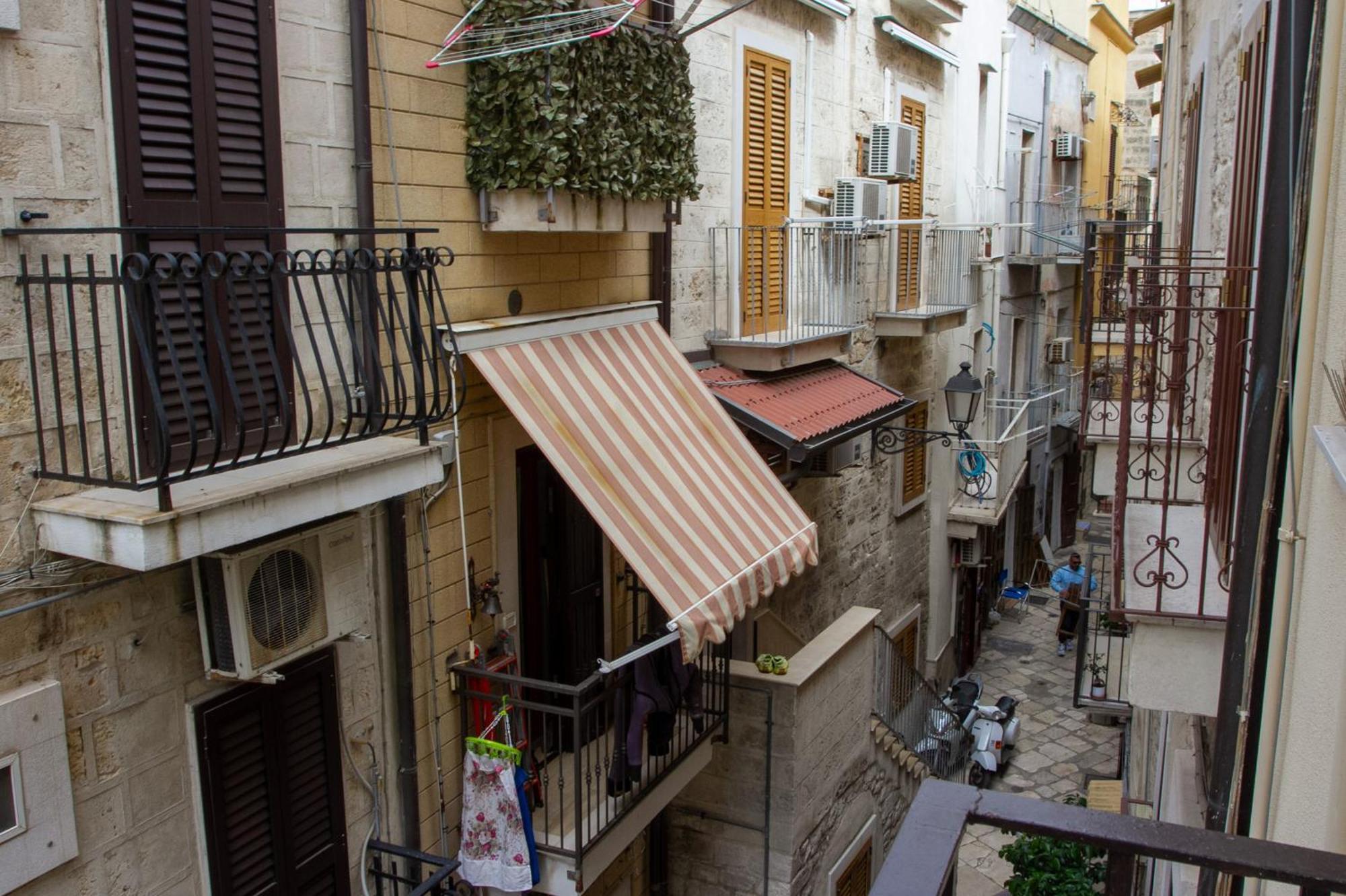Bari In Un Click Appartement Buitenkant foto